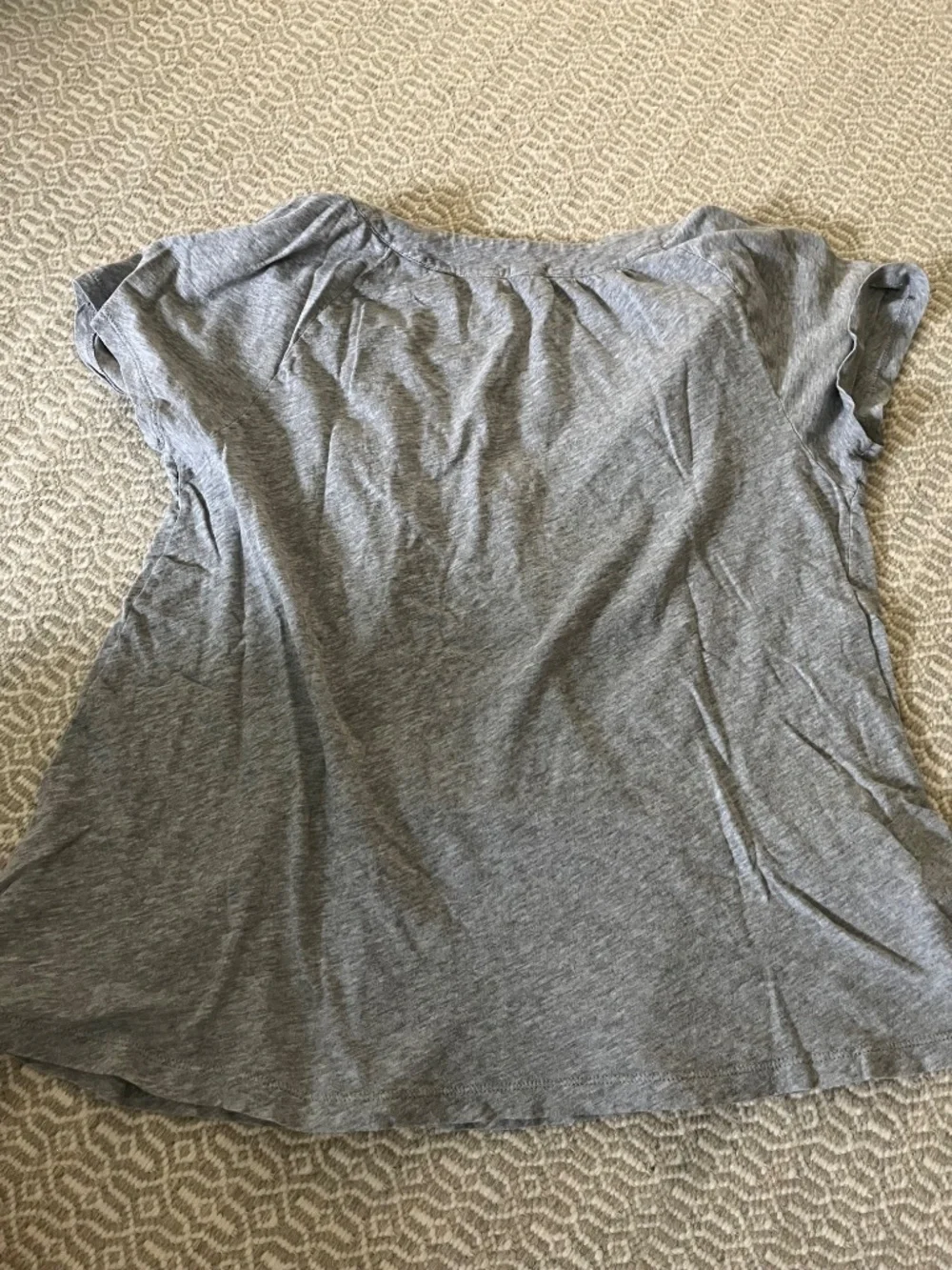 J. Crew Grey Heather U-neck V-Neck swingy Short Sleeve Tee